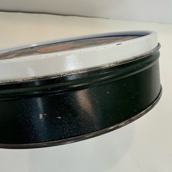 Pepsi Cola Hits the Spot Metal Tin Collectible Lady in Apple Orchard with Bottle - Picture 3 of 6